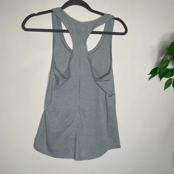 Under Armour Striped Racer Back Tank - Picture 6 of 6